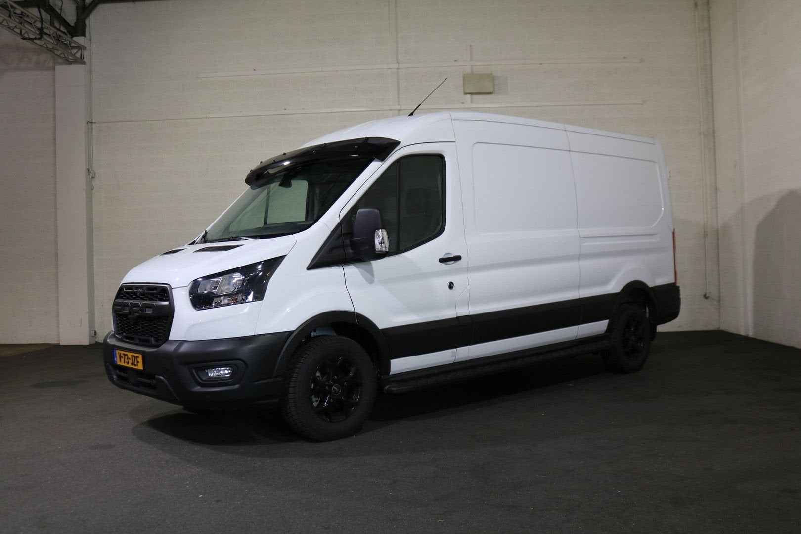 Ford Transit 2.0 TDCI 170pk L3 H2 Automaat Airco Camera 3.5T, Auto's, Automaat, Parkeersensor, Wit, Diesel