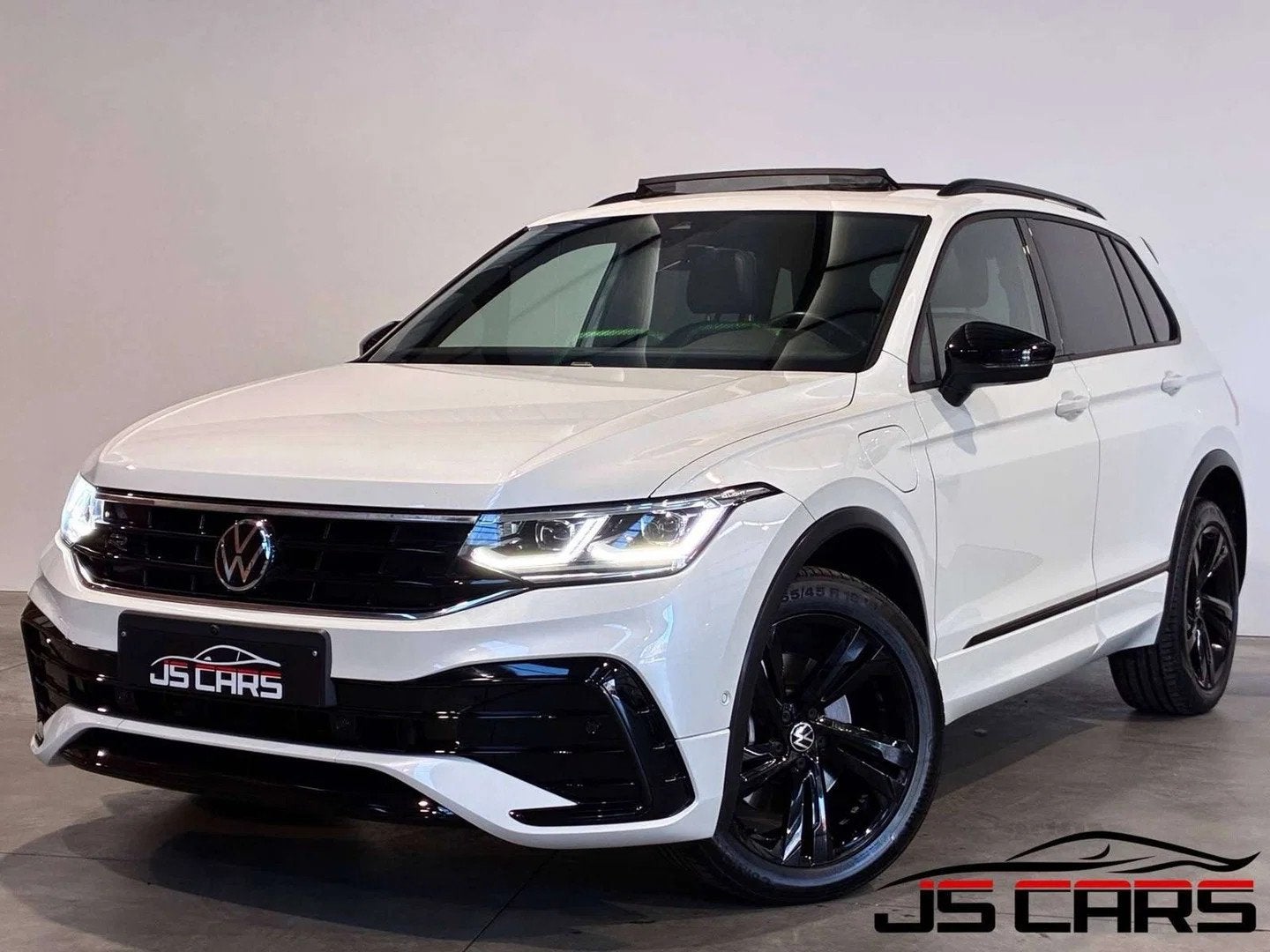 Volkswagen Tiguan 1.4 eHybrid PHEV R-LINE-1ERPRO-COCKPIT-T.O, Auto's, Automaat, 245 pk, Stof, Gebruikt