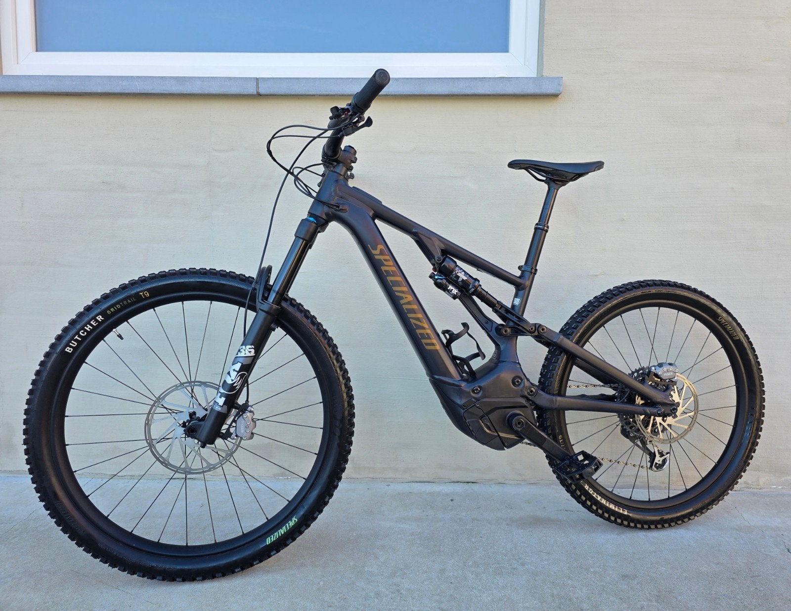 E-Mtb Specialized Levo Comp * 700Wh * 400km !!* DarkGrey Mat, Vélos & Vélomoteurs, Comme neuf, Enlèvement, VTT tout suspendu, Hommes