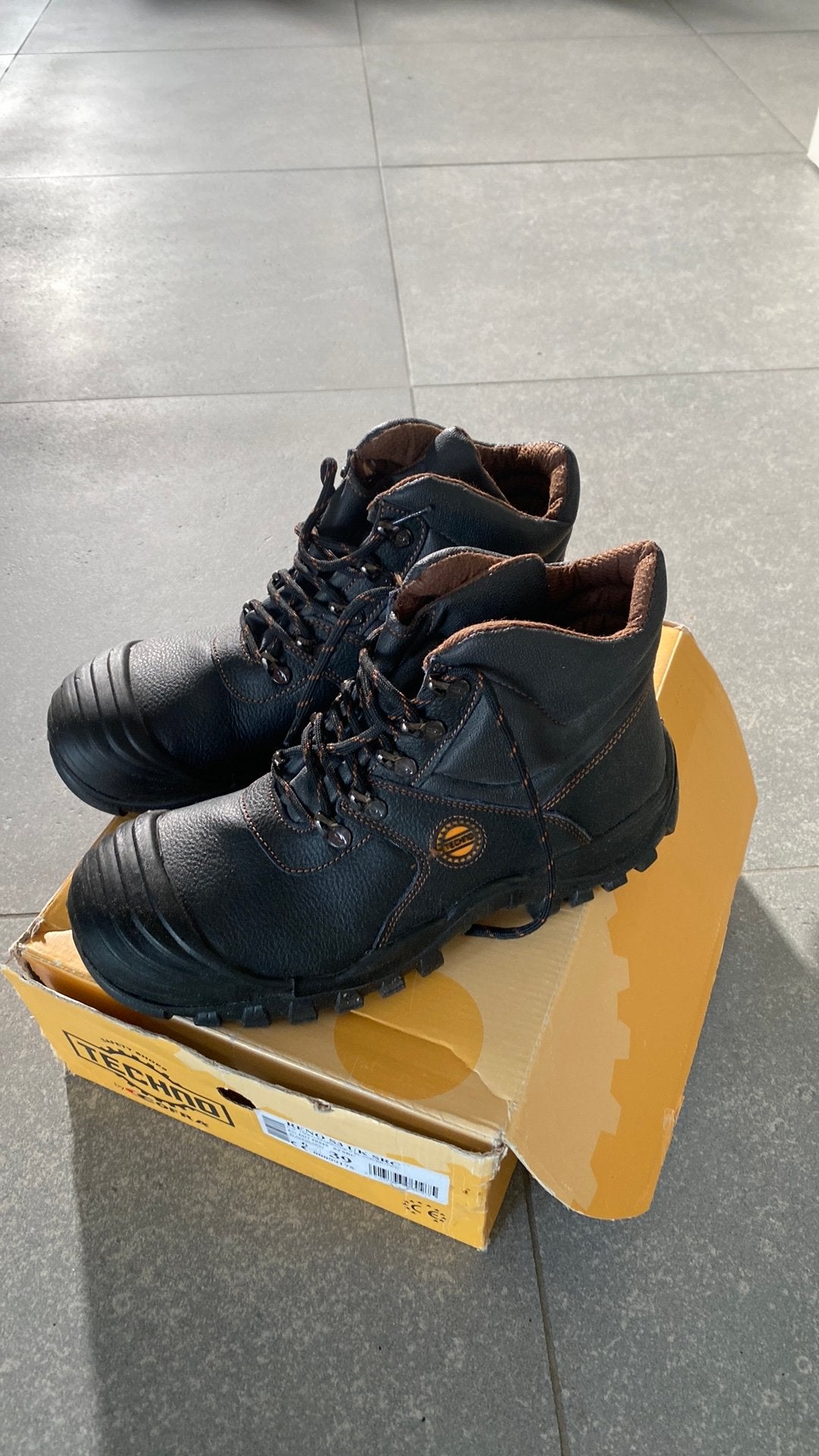 Werkschoenen maat 39, Ophalen, Zwart, Nieuw, Werkschoenen