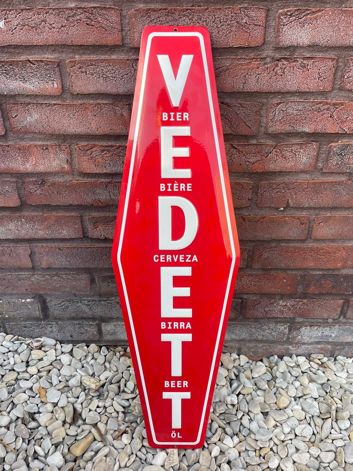 Vedett, Ophalen, Zo goed als nieuw