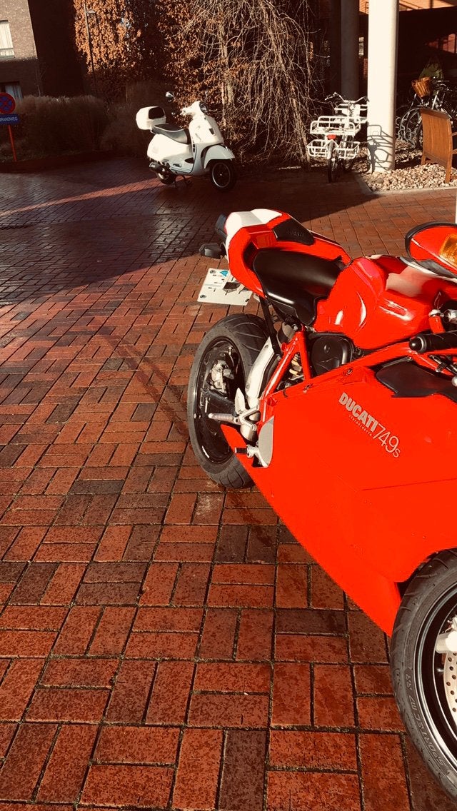 Ducati 749s monoposto, Motoren, 2 cilinders, Motorrijbewijs A, 749 cc, Sport
