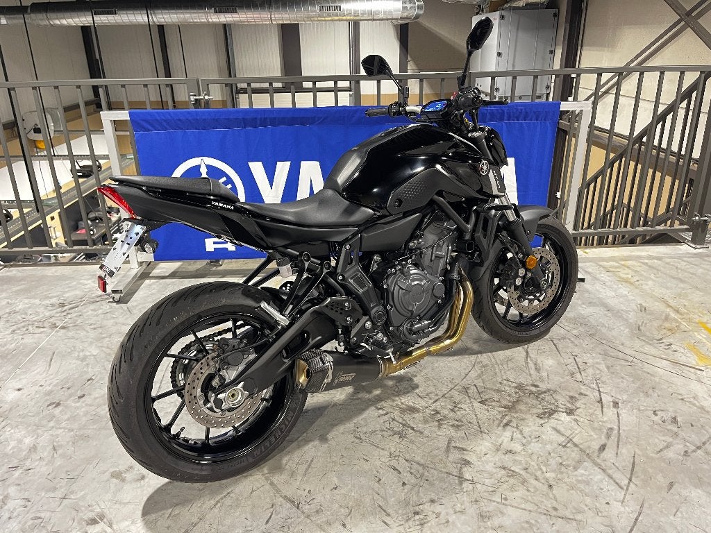 Yamaha MT07 pure 35kw 2023, Motoren, 2 cilinders, Occasion, Bedrijf, Minimaal motorrijbewijs A2