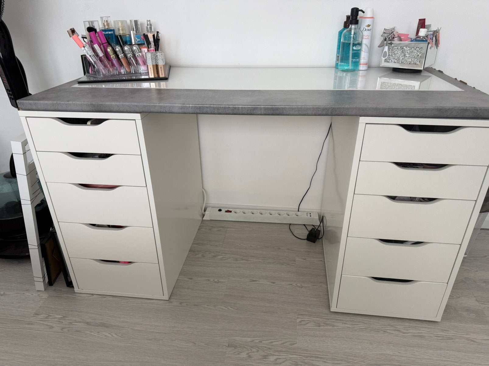 Bureau fait maison, Enlèvement, Comme neuf, IKEA