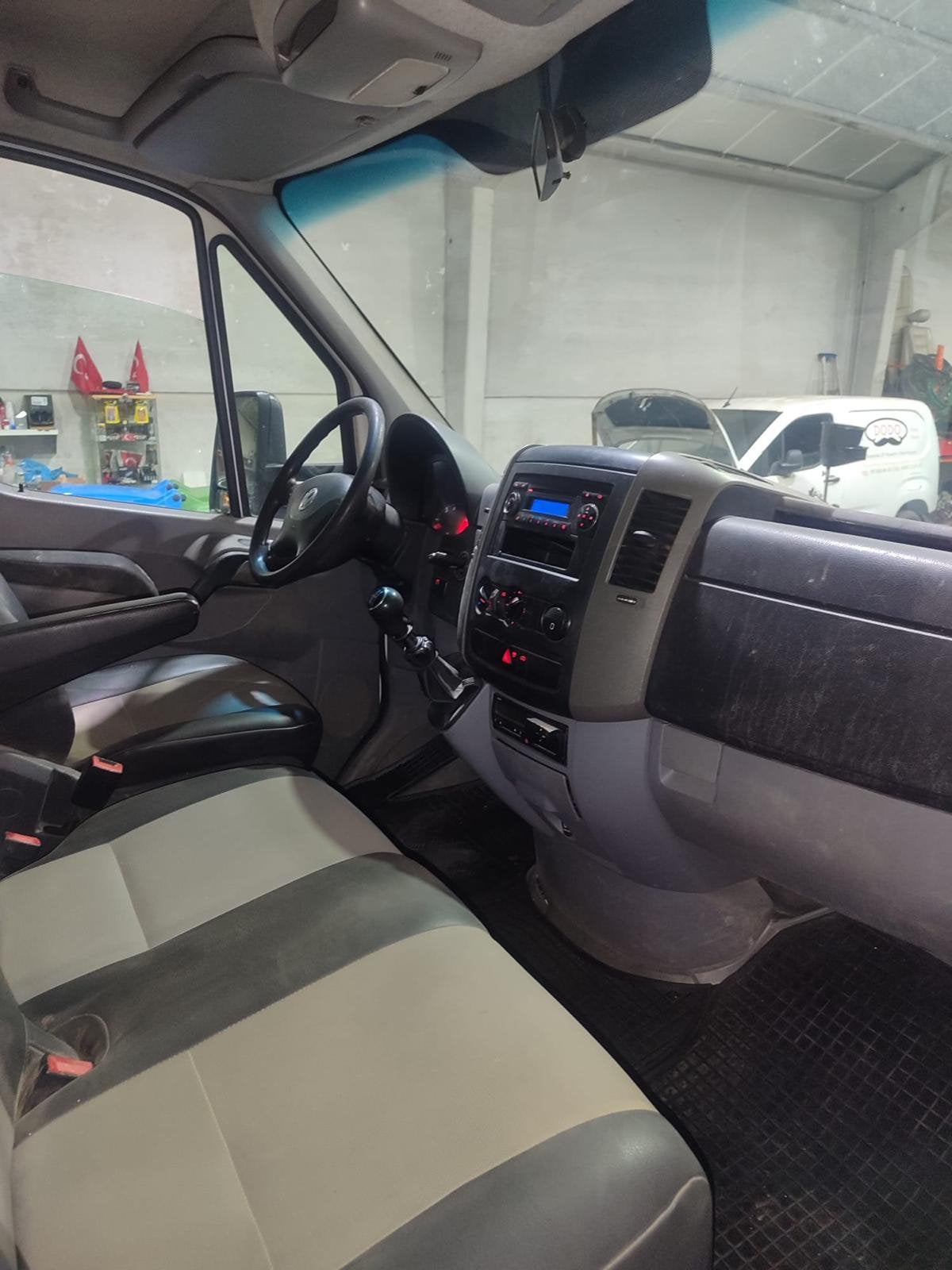VW CRAFTER MEUBELKAST 2012 165.000 km, Autos, Camionnettes & Utilitaires, Euro 5, Achat, Entreprise, Diesel