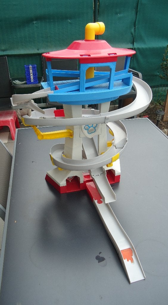 PAW Patrol, Toren True Metal Adventure Bay Rescue Way, Kinderen en Baby's, Ophalen, Zo goed als nieuw
