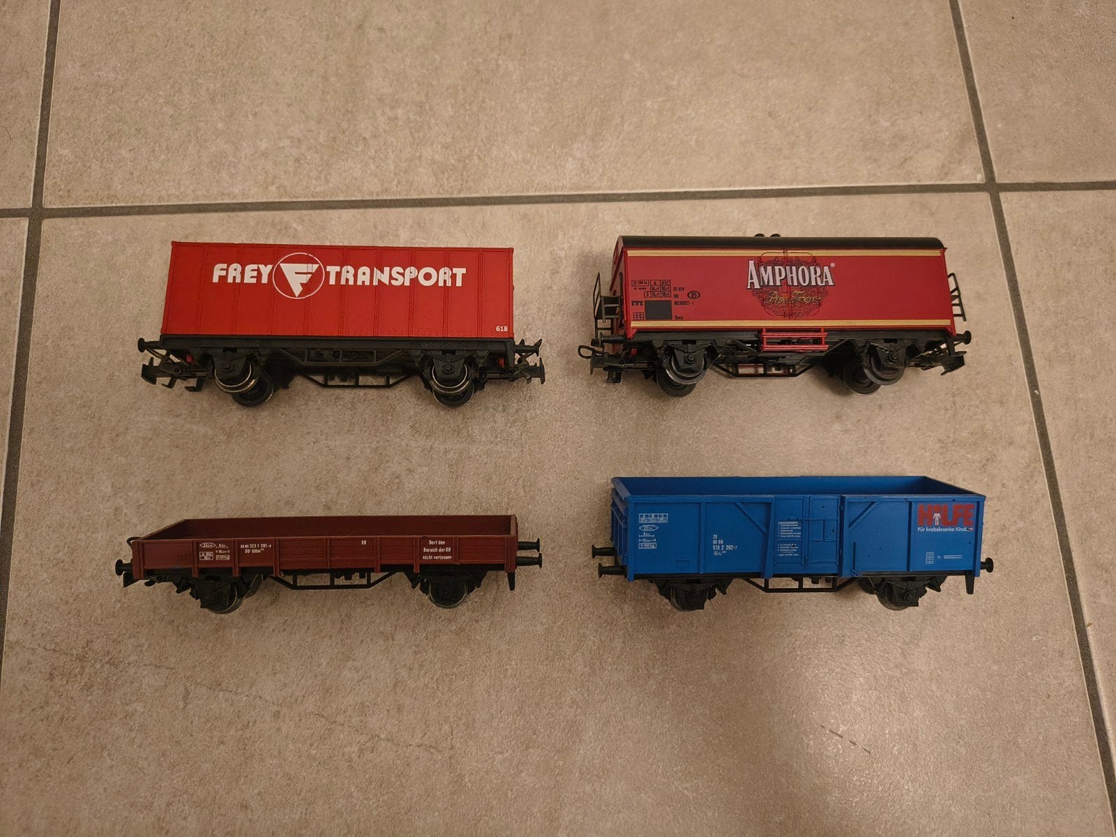 lot de 4 wagons marklin, Enlèvement ou Envoi, Wagon