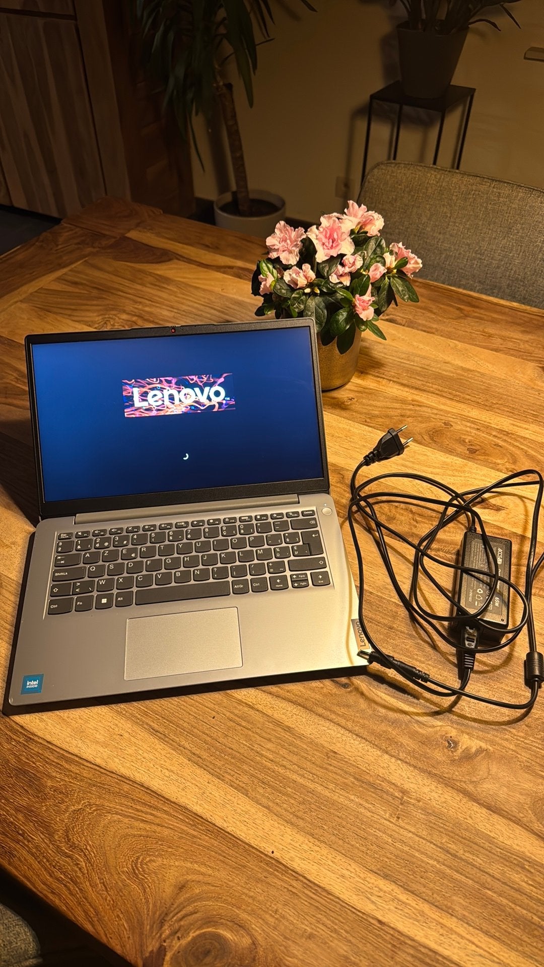 Lenovo Ideapad 1 14IJL7 (14 inch) + lader, Informatique & Logiciels, 14 pouces, Enlèvement, SSD, Azerty