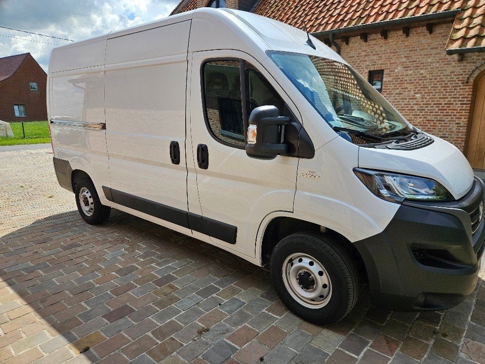 Fiat Ducato 2.2HDI 140PK L2H2 17314EX BTW CRUISE PDC NAVI, Auto's, Bestelwagens en Lichte vracht, Voorwielaandrijving, Stof, 4 cilinders