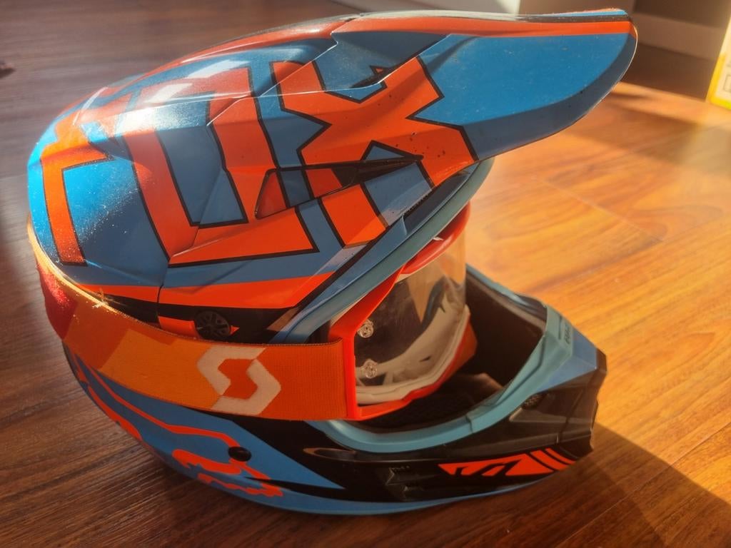 Crosshelm Fox met Scott bril, Ophalen