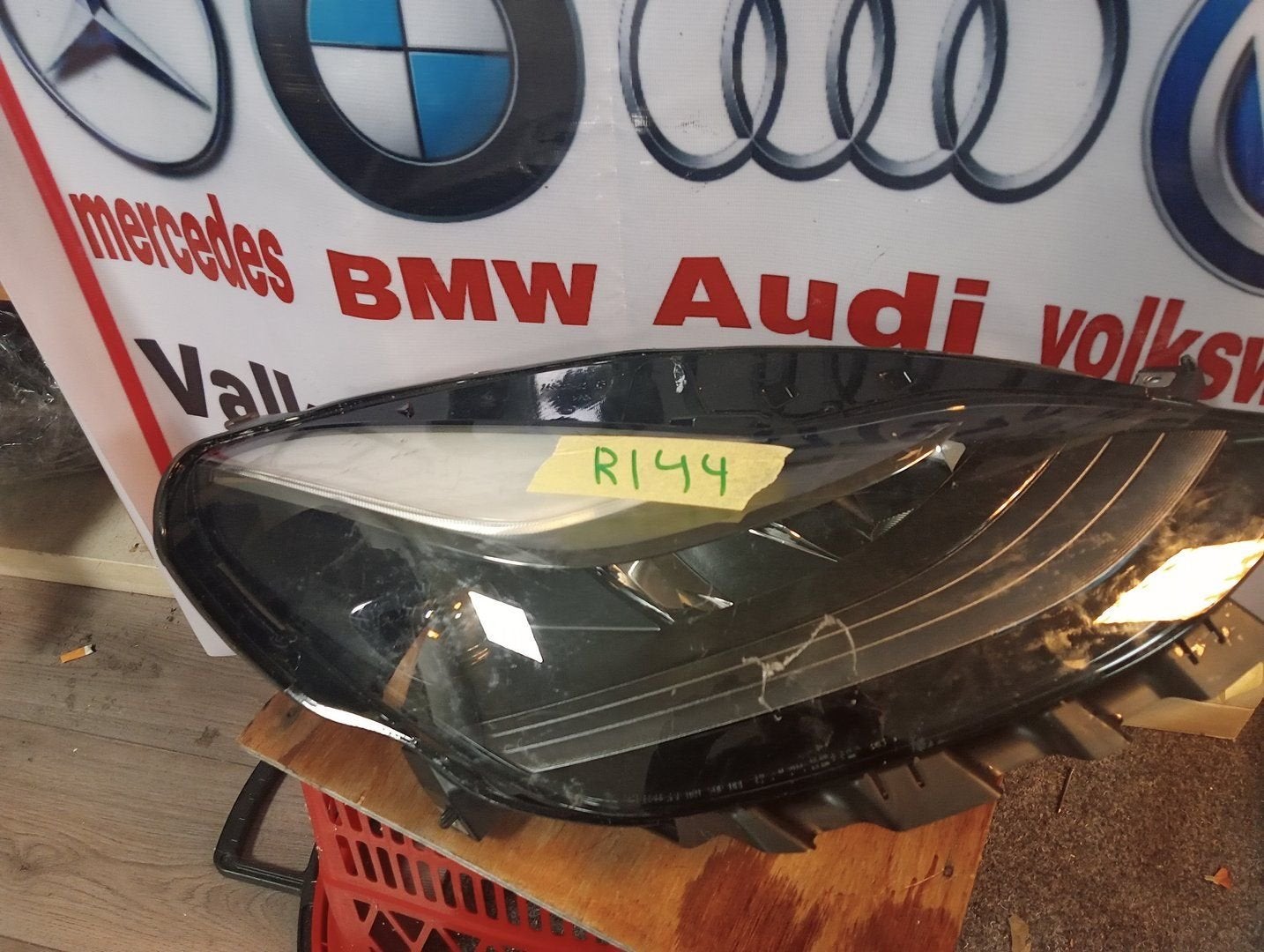 Koplamp Tesla Model 3Y Projector Matrix 151495300D Rechts, -, Utilisé, Autres marques automobiles, -