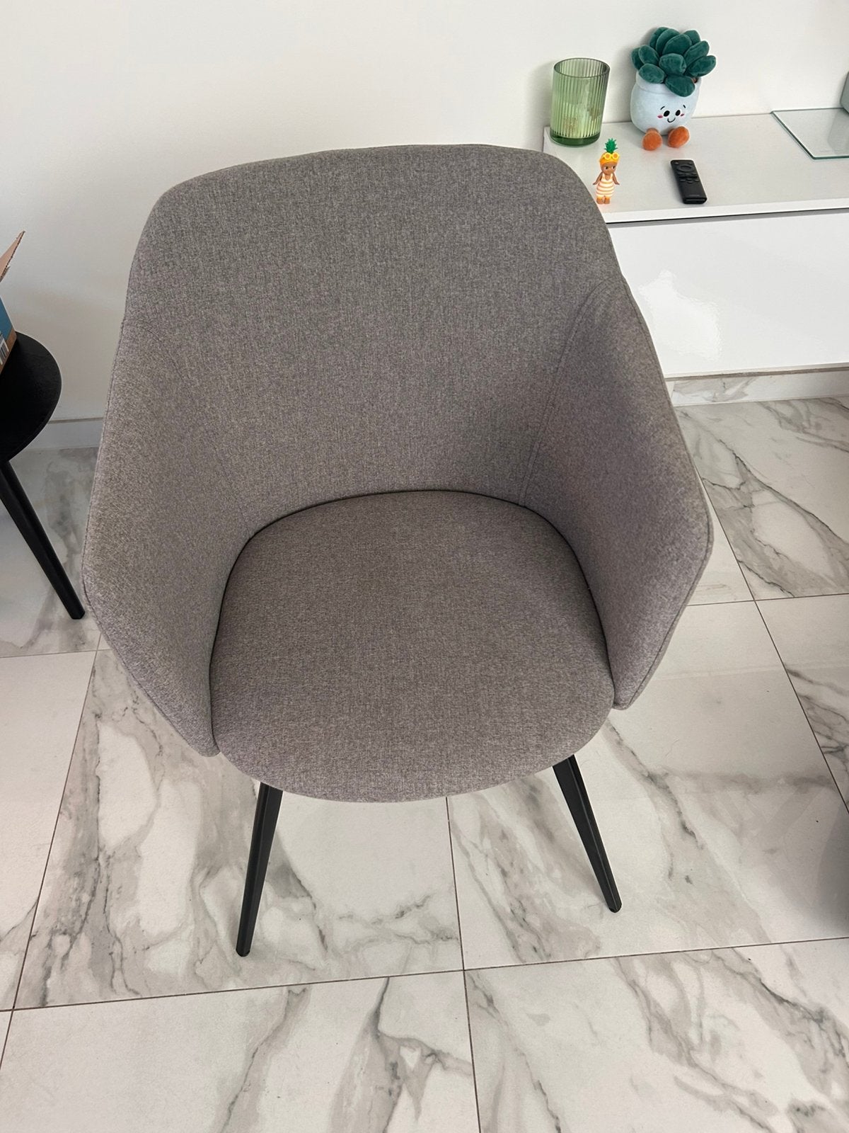 6 Juntoo eetkamerstoelen, Gris, Comme neuf, Enlèvement, Cinq, Six Chaises ou plus
