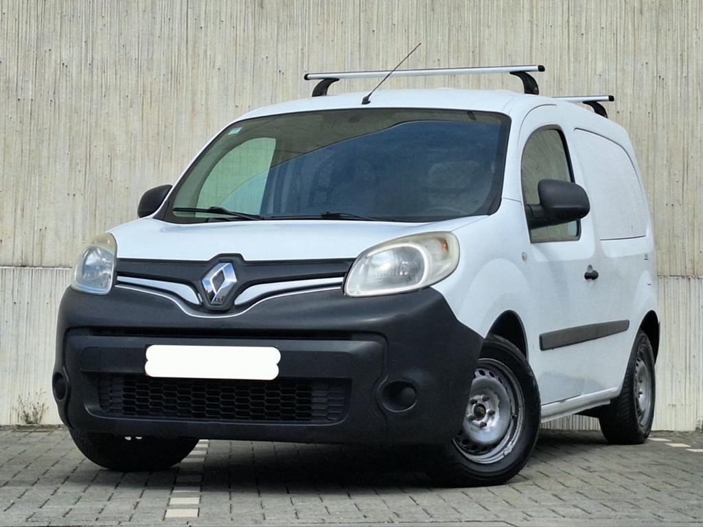 Renault Kangoo 1.5dCi Utilitaire Prête à immatriculer CARNET, Autos, Camionnettes & Utilitaires, Particulier, Radio, Renault, Diesel