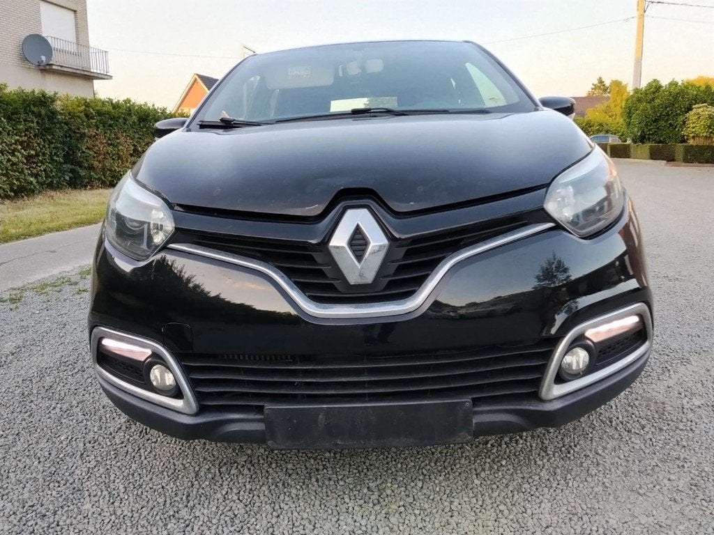 RENAULT CAPTUR/1500cc DIESEL/2015/STAR STOP/GEKEURD/GARANTIE, Euro 5, Monovolume, Zwart, Bedrijf