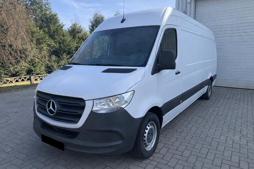 Mercedes Sprinter 317 L3H2 €24.450 | Huurkoop €748/M|Carplay, Auto's, Bestelwagens en Lichte vracht, 4 deurs, 4 cilinders, Wit