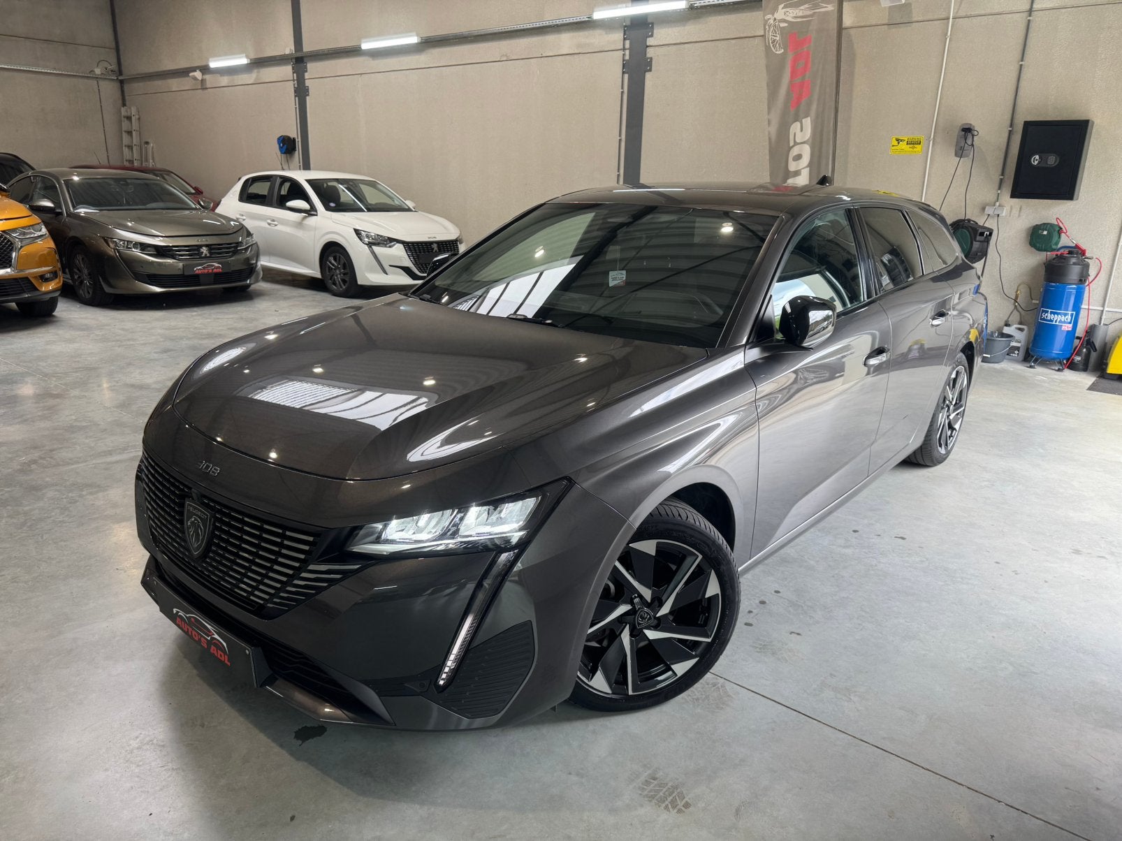 Peugeot 308 1.2 Benzine 130PK/ALLURE/CARPLAY/GARANTIE, Auto's, Voorwielaandrijving, 1199 cc, https://public.car-pass.be/vhr/bffcc3ce-2f79-4c2c-9faa-8b5bac817ad8
