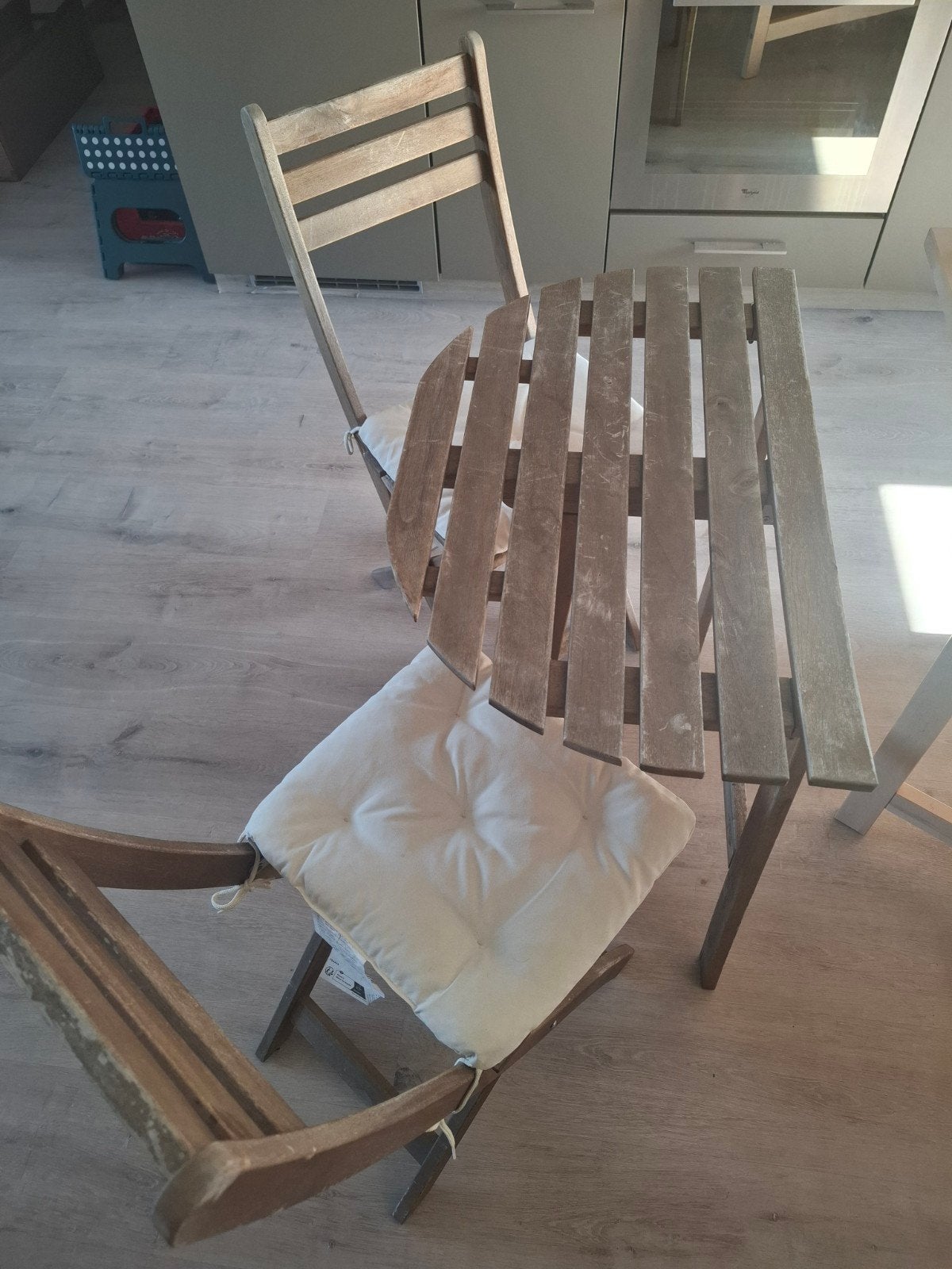 Tafel + 2 stoelen (buiten), Jardin & Terrasse, Enlèvement, Utilisé, Bois, Pliant