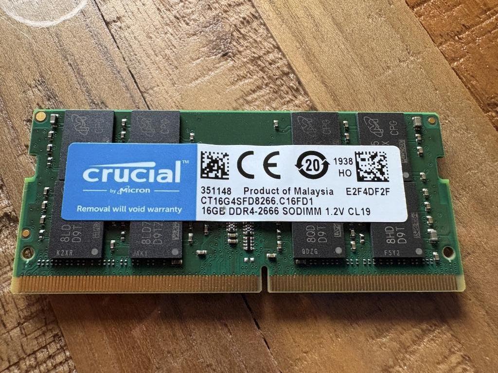 Synology NAS Geheugen 16GB DDR4 (Crucial CT16G4SFD8266), Enlèvement ou Envoi, DDR4, Comme neuf, 16 GB