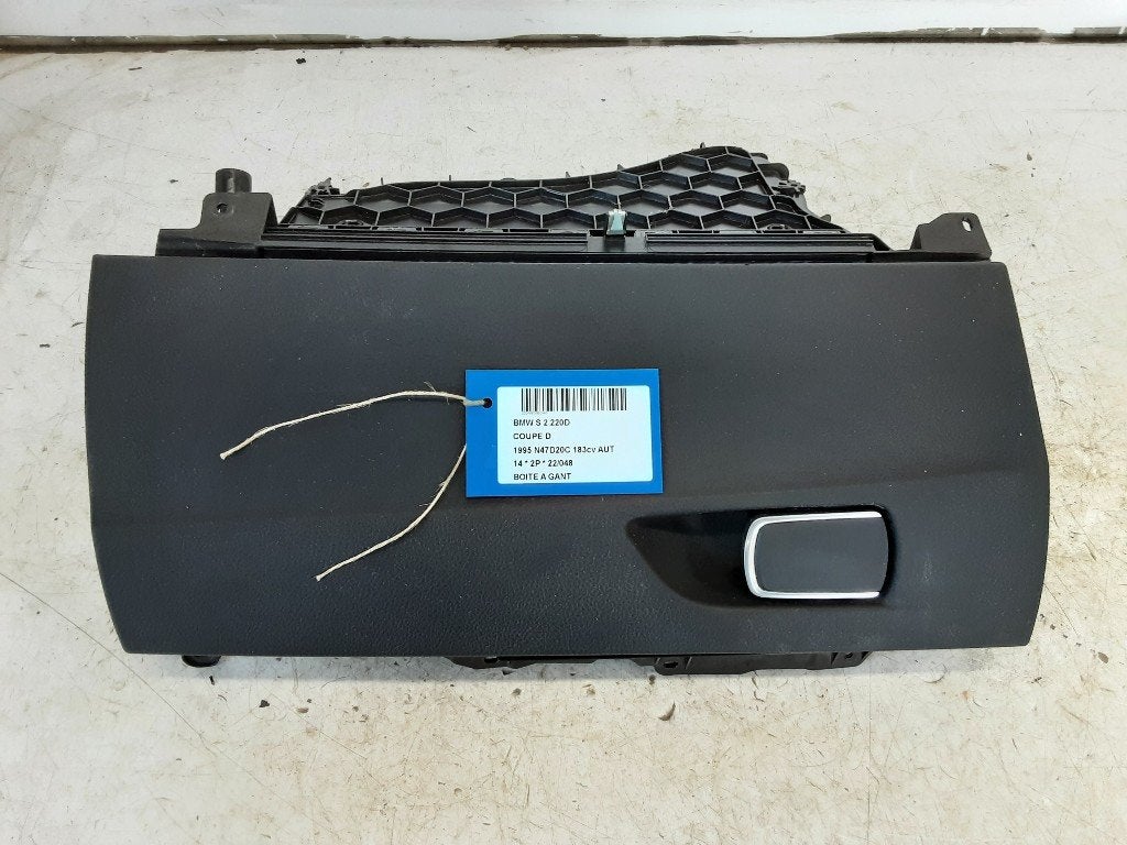 BOITE A GANTS BMW 2 serie (F22) (10-2012/06-2021), Utilisé, BMW, Petuelring 130
80809  München, DE, Bayerische Motoren Werke AG