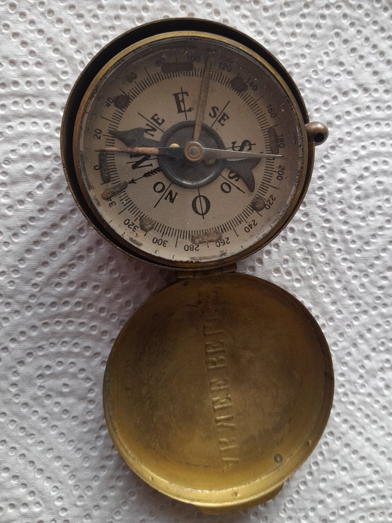 Ancienne boussole de poche militaire en laiton. BELGE ., Enlèvement ou Envoi, Armée de terre, Objet d'art