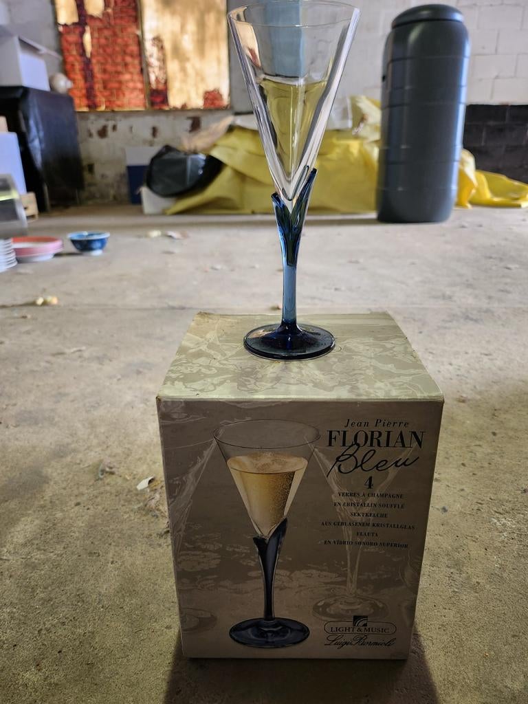 4 verres apéritifs