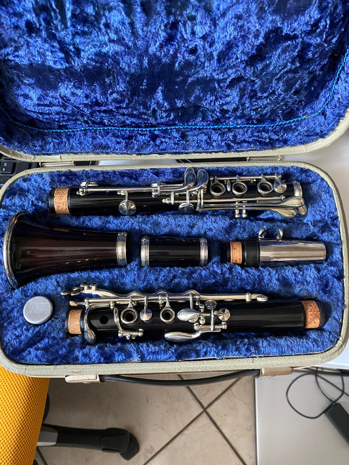 Bb-klarinet, Muziek en Instrumenten, Kunststof, Gebruikt, Met koffer, Ophalen