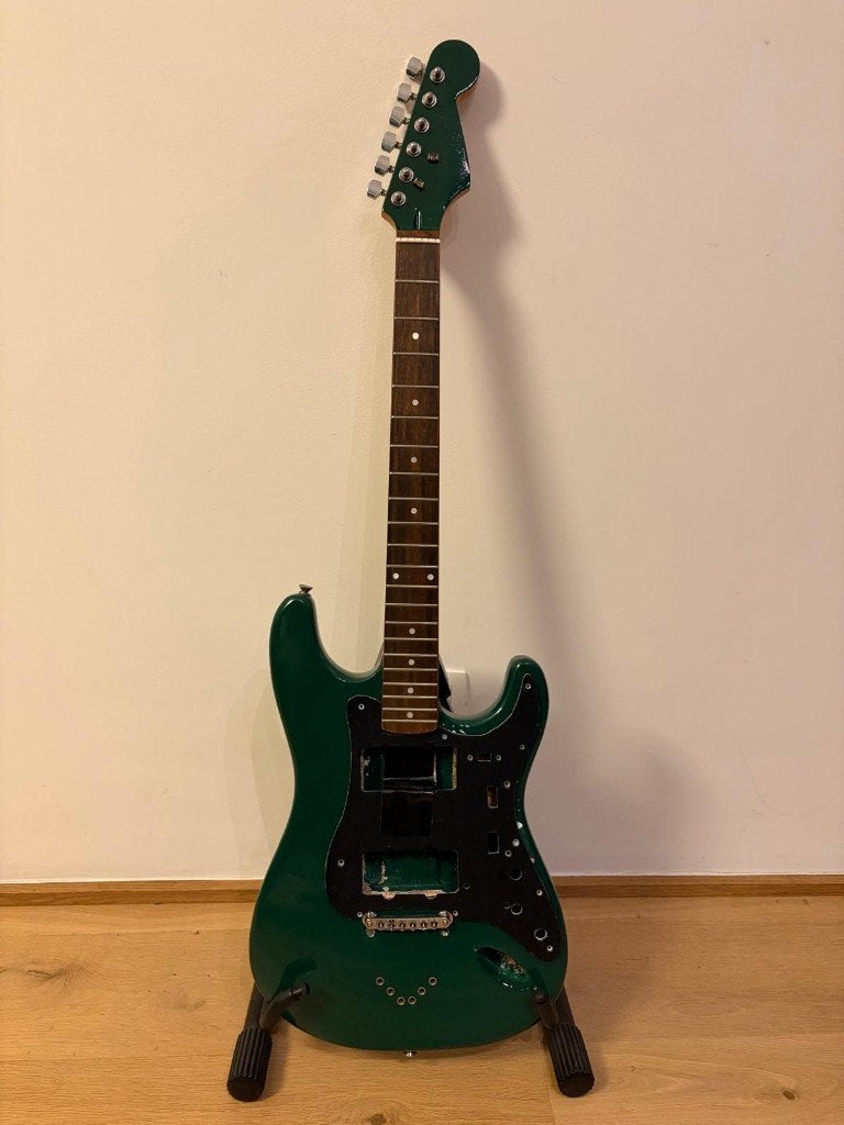 Squier Stratocaster Body + nek, Musique & Instruments, Instruments à corde | Guitares | Électriques, Enlèvement, Utilisé, Solid body