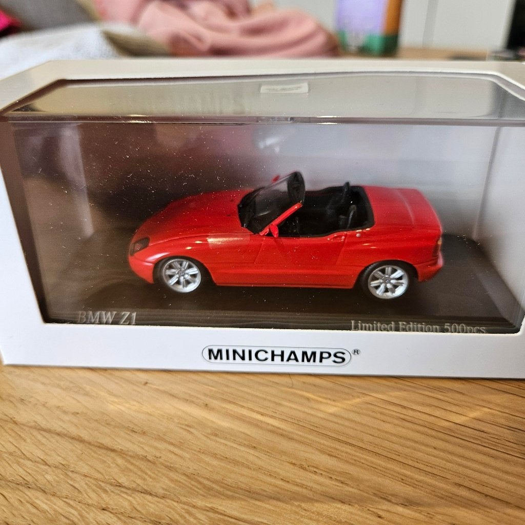Minichamps BMW Z1 E34 de 1991 red 1/43, Ophalen of Verzenden, Nieuw, Auto, MiniChamps