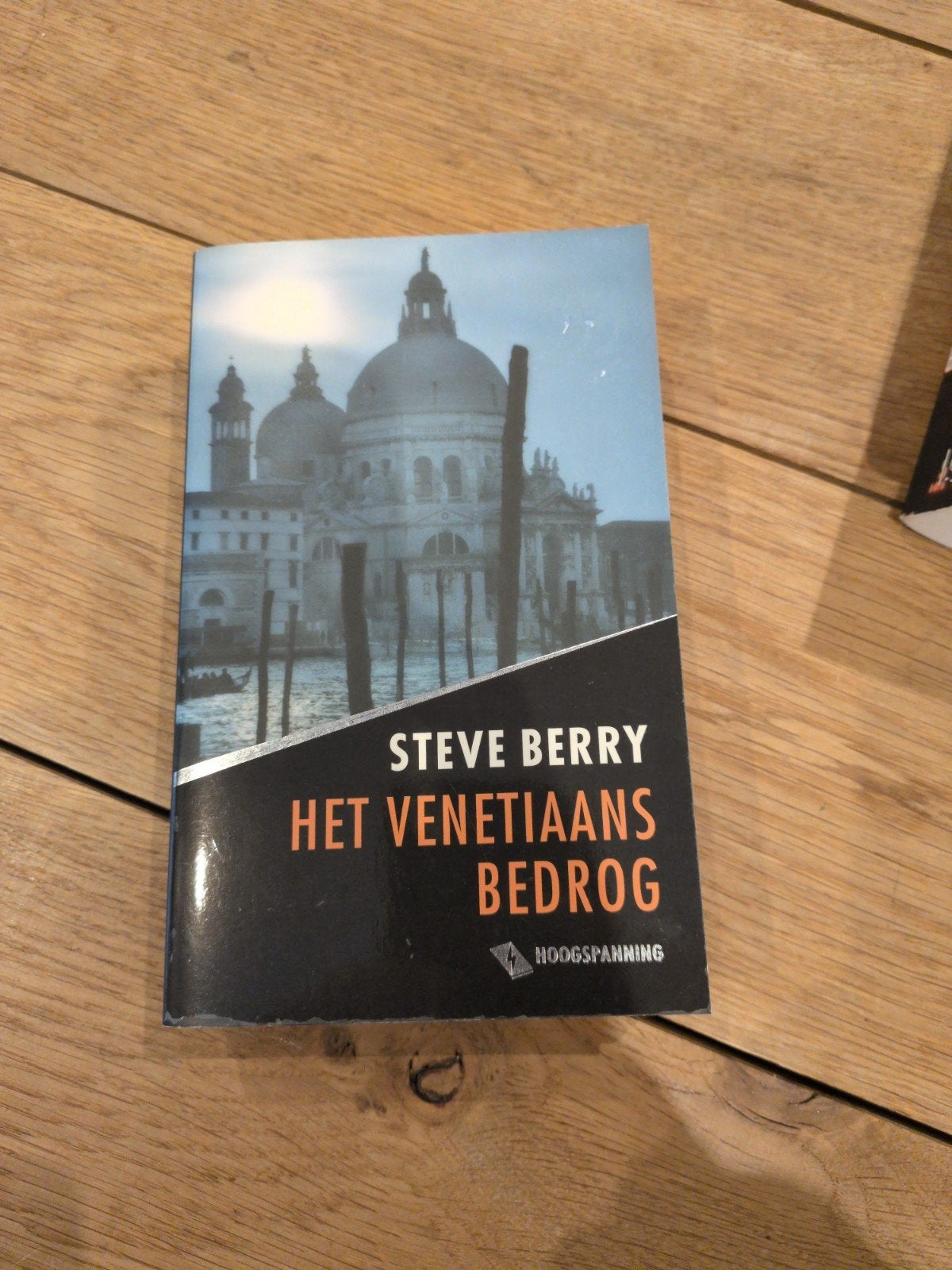 Steve Berry - Het Venetiaans bedrog, Ophalen of Verzenden, Steve Berry