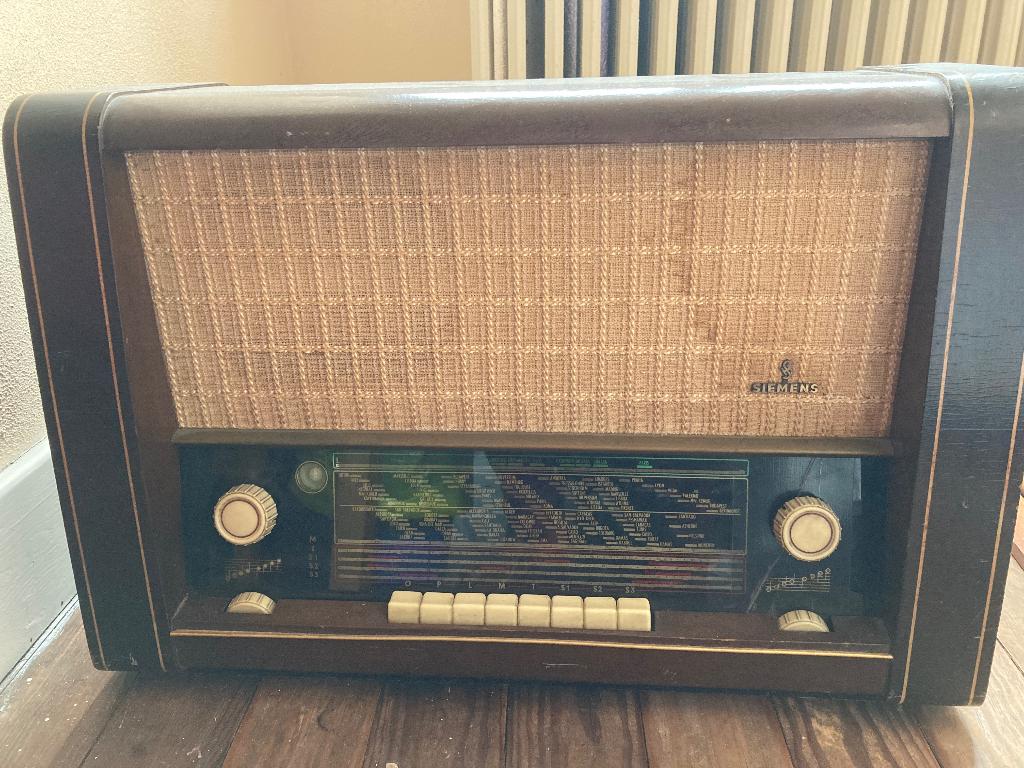 Radio Siemens 1957, Antiquités & Art, Enlèvement