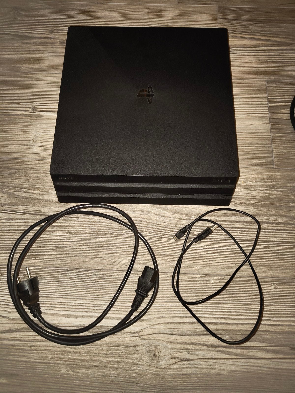 PlayStation 4 Pro 1TB (CUH-7016B) - Gereset - Zonder control, Games en Spelcomputers, Games | Sony PlayStation 4, Ophalen