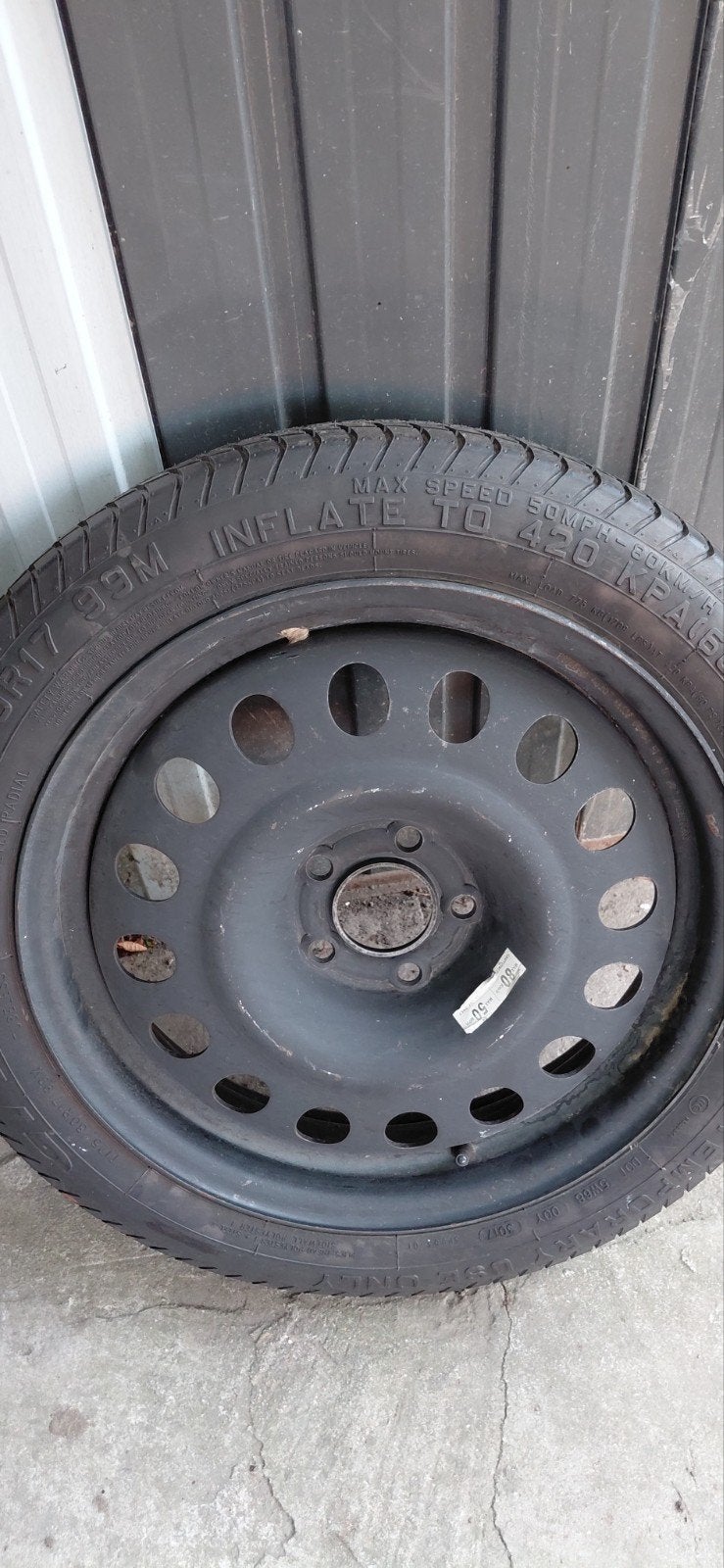 roue de secours T125/80R17, Ophalen of Verzenden