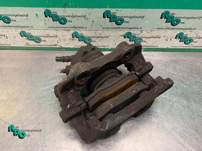 Remklauw (Tang) links-voor van een Citroen C2 (C2 03-), Gebruikt, -, Ophalen of Verzenden, -
