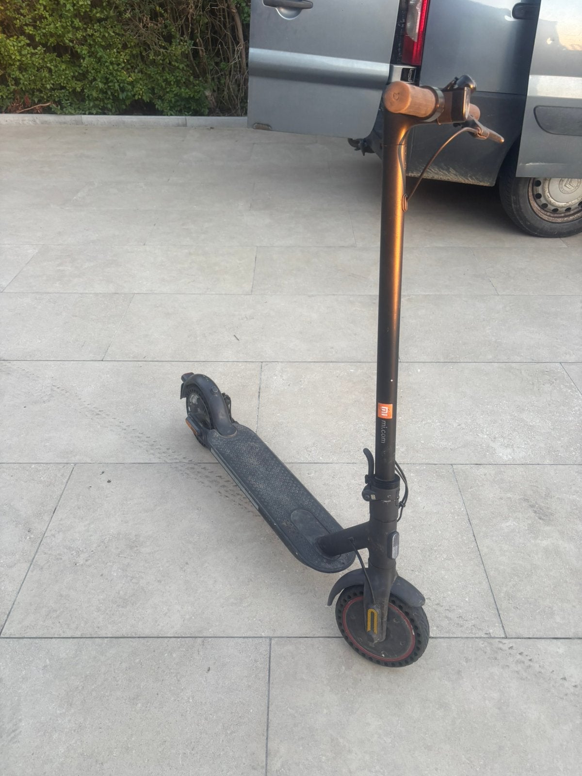 Step électrique, Vélos & Vélomoteurs, Enlèvement, Comme neuf