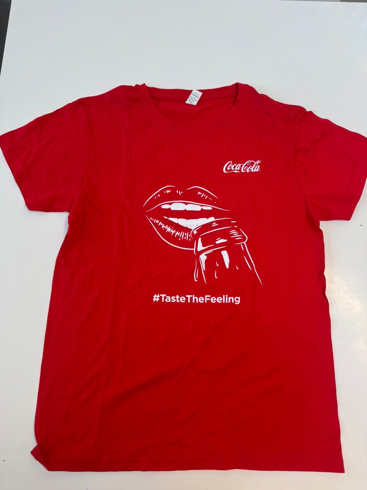 T- shirt coca cola crew - maat L, Kleding | Heren, Ophalen of Verzenden, Nieuw, Maat 52/54 (L), Rood