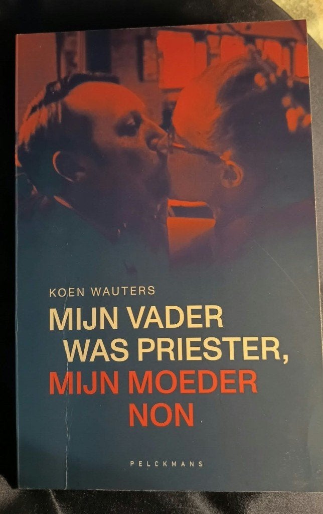 mijn vader was priester, mijn moeder non, Ophalen of Verzenden, Koen Wauters