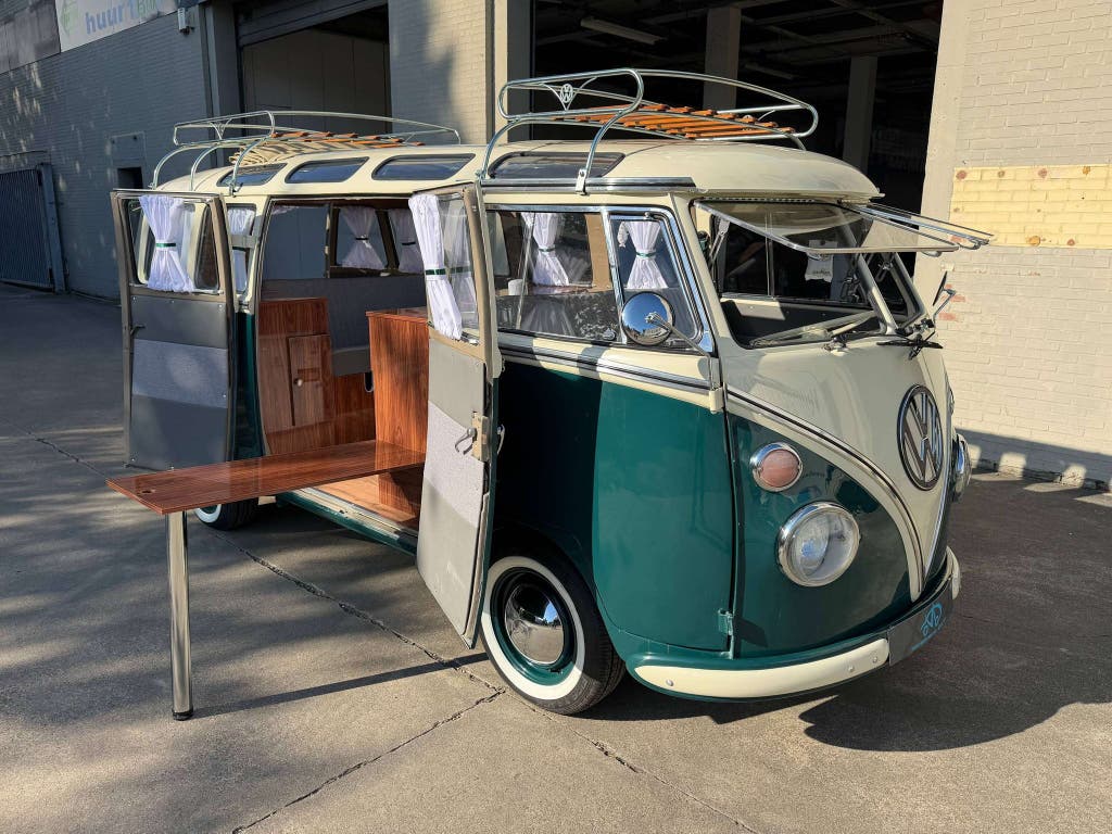 Volkswagen T1 Kombi Samba Style 23 Window Camper Oldtimer, foto 2