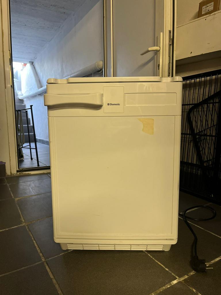 Mini-réfrigérateur Dometic, Enlèvement