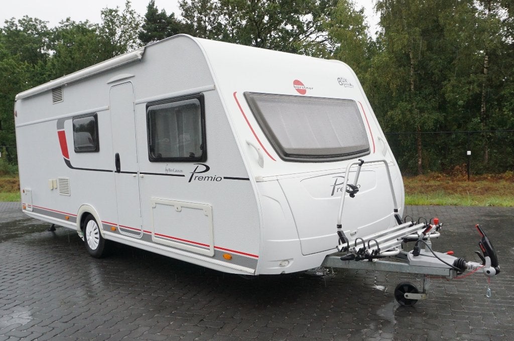 Beau Burstner pour 6 pers.avec déménageur, climatisation, pv, Caravanes & Camping, Entreprise, Jusqu'à 6, Airco, Lit transversal
