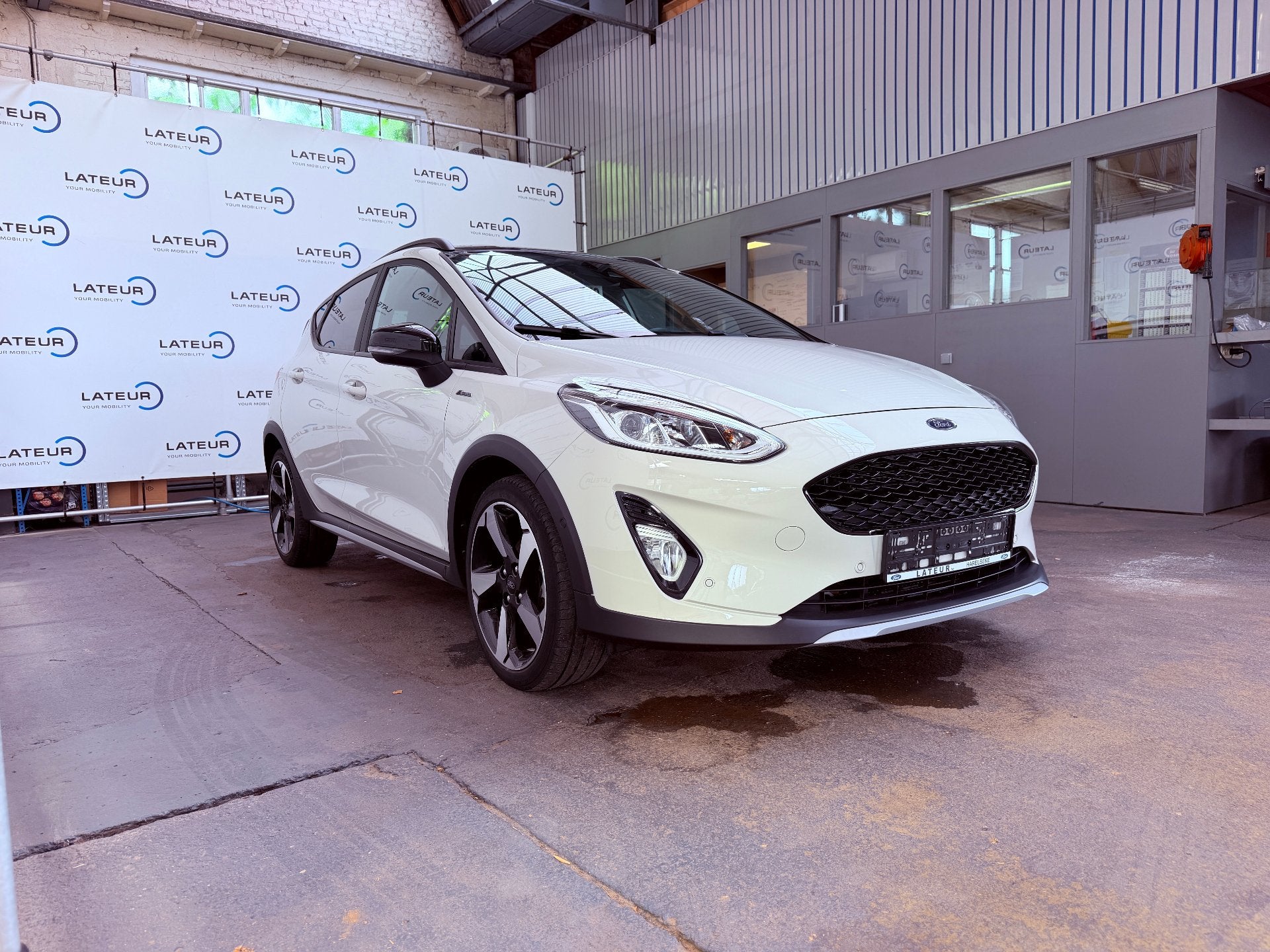 Ford Fiesta ACTIVE 3 1.0I ECOBOOST 95PK M6, Autos, https://public.car-pass.be/vhr/d0d0e166-8aba-4872-9e4f-79f36c9d90b8, Achat