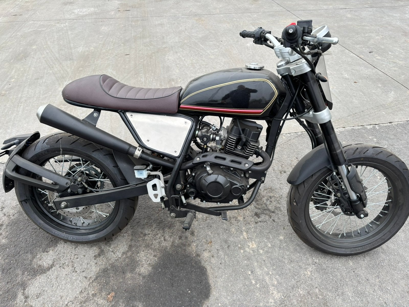 Scrambler exclusif en 125 cc, Enlèvement, Autres types