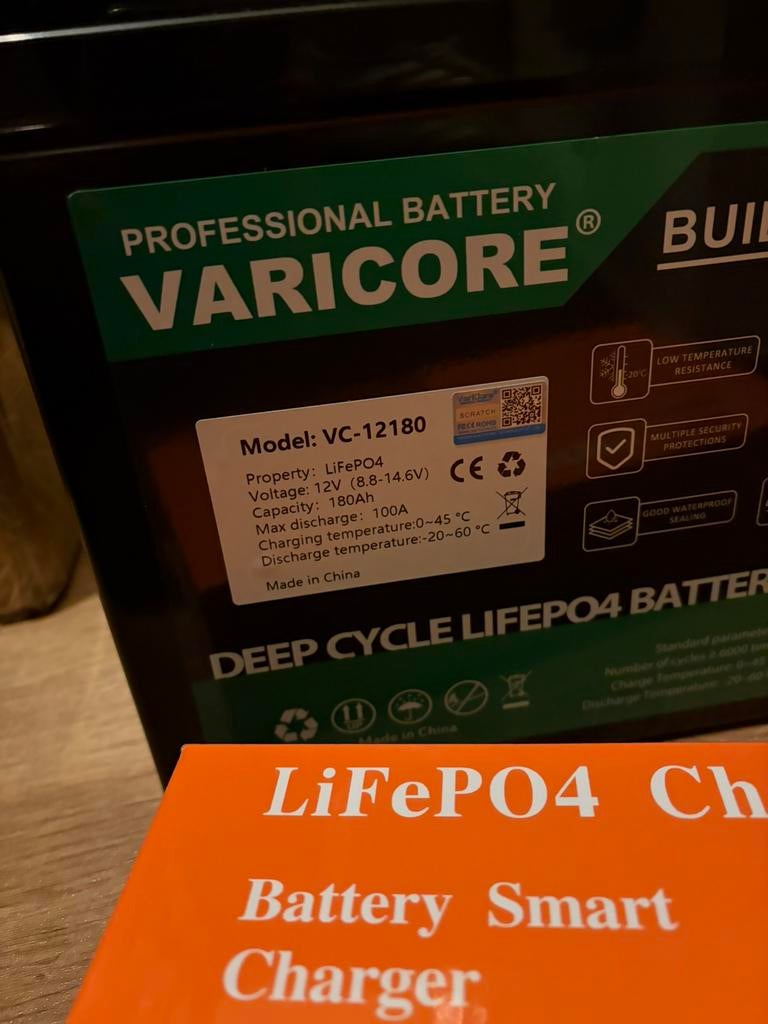 Lifepo4 180Ah Accu met acculader, Audio, Tv en Foto, Accu's en Batterijen, Ophalen of Verzenden, Nieuw