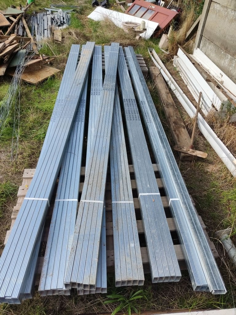 Metal stud plafond U27/28 4 m, Doe-het-zelf en Bouw, Ophalen, Nieuw, 250 mm of meer, Overige typen