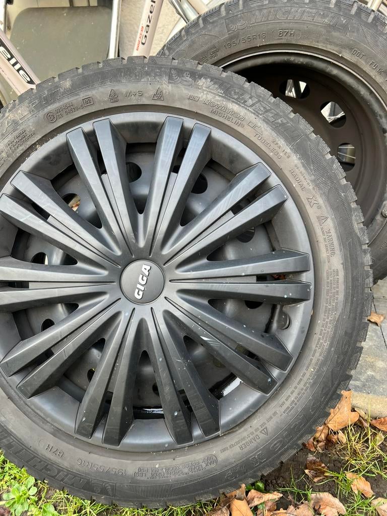 velgen 16 inch michelin banden, zo snel mogelijk weg, Auto-onderdelen, Ophalen, 16 inch, Overige, Banden en Velgen