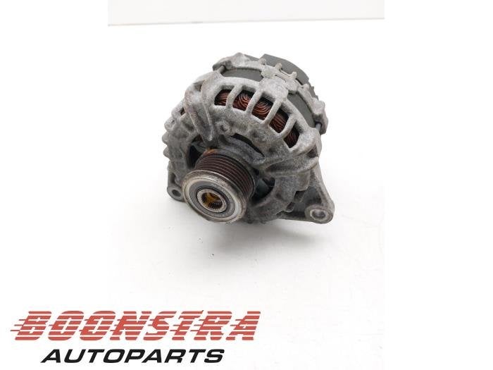 Dynamo d'un Iveco New Daily, Autos : Pièces & Accessoires, Moteurs & Accessoires, Autres marques automobiles, Utilisé, 3 mois de garantie