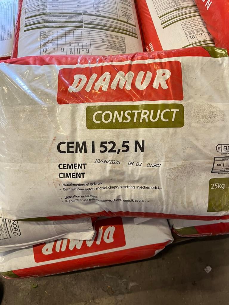 Cement zakken diamur 52,5N, Doe-het-zelf en Bouw, Ophalen, Zo goed als nieuw