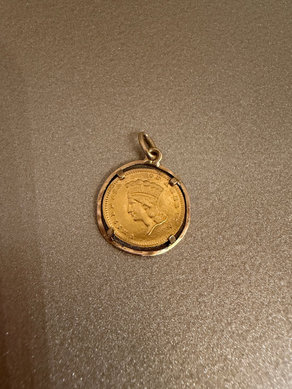 1 dollar "Indian Head" Type 3 (disponible), Handtassen en Accessoires, Kettinghangers, Ophalen, Zo goed als nieuw, Goud, Goud