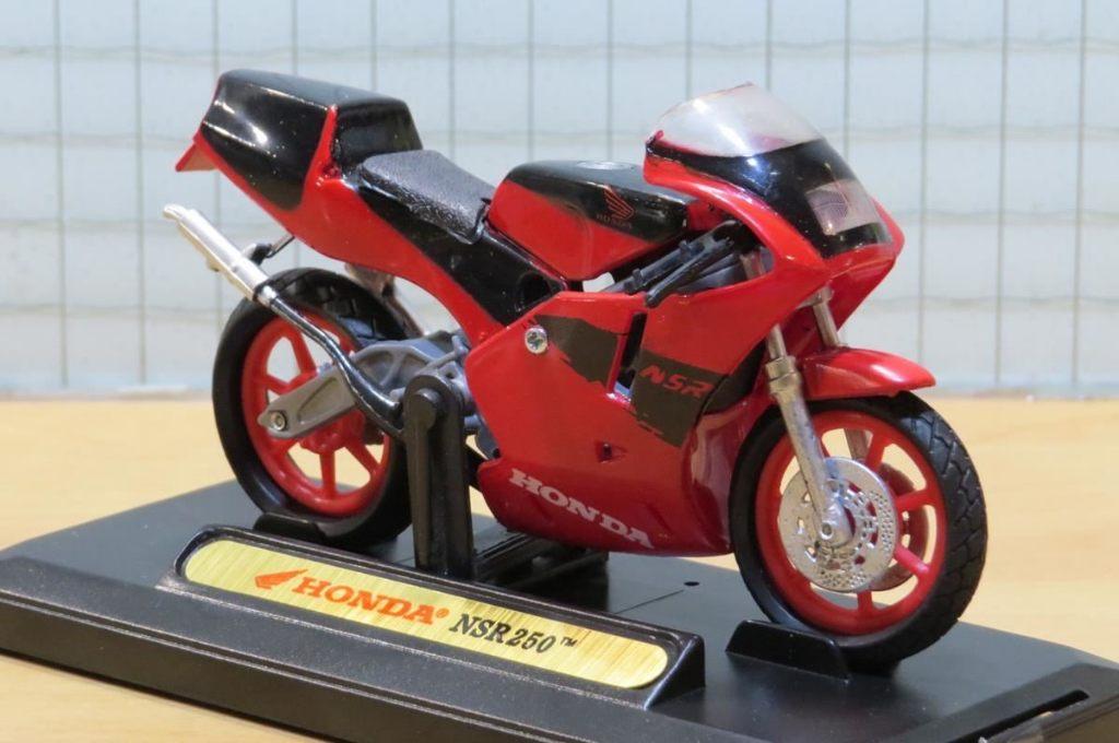 Honda NSR250 NSR 250 1:18 black red, Hobby & Loisirs créatifs, Voitures miniatures | 1:18, Enlèvement ou Envoi, Neuf, Moteur, Motormax