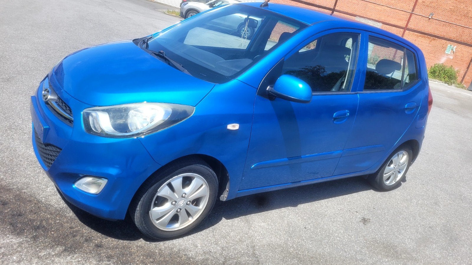 HYUNDAI I10+2011+1 1ES+EURO 5+CTOK+DEMANDE D'IMMATRI À 1499E, Auto's, Hyundai, Euro 5, Blauw, Bedrijf, 5 deurs
