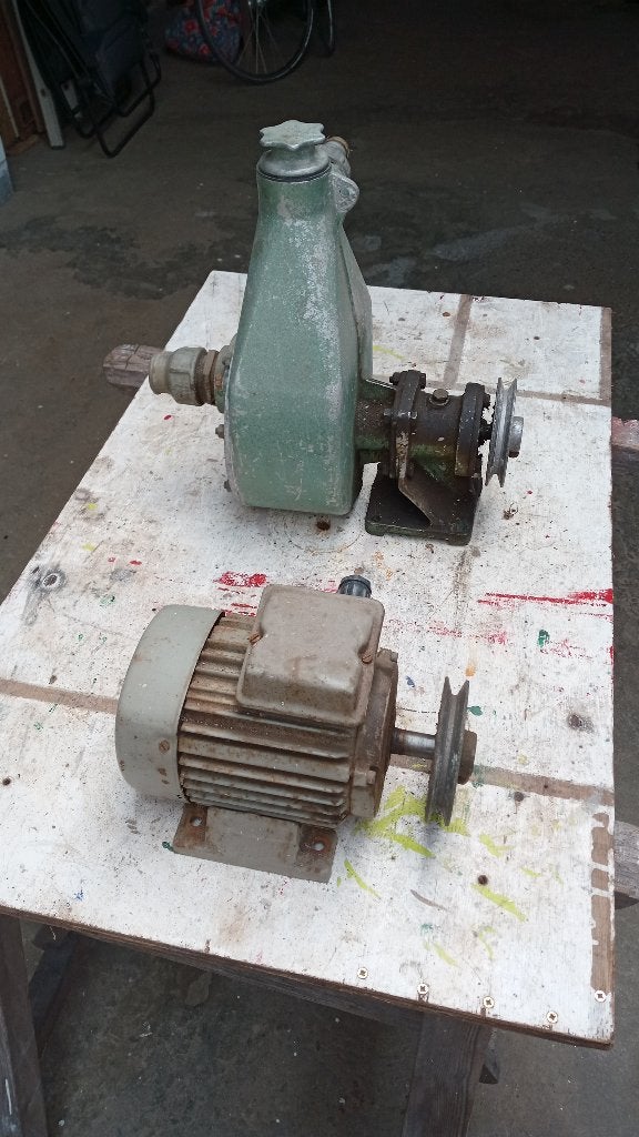 regenpomp/tuinpomp met druppelslang, Tuin en Terras, Ophalen, Gebruikt, Elektrisch, Beregeningspomp